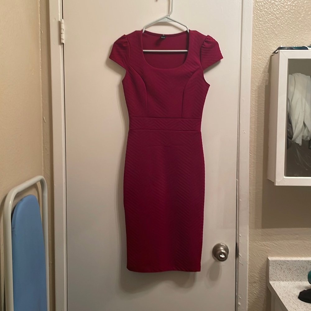 Tight red dress never worn!